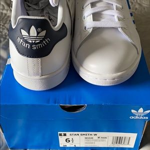 Adidas original woman stan smith sneakers
